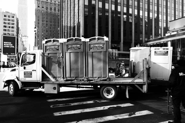Best Porta potty rental near me  in New Albany, OH